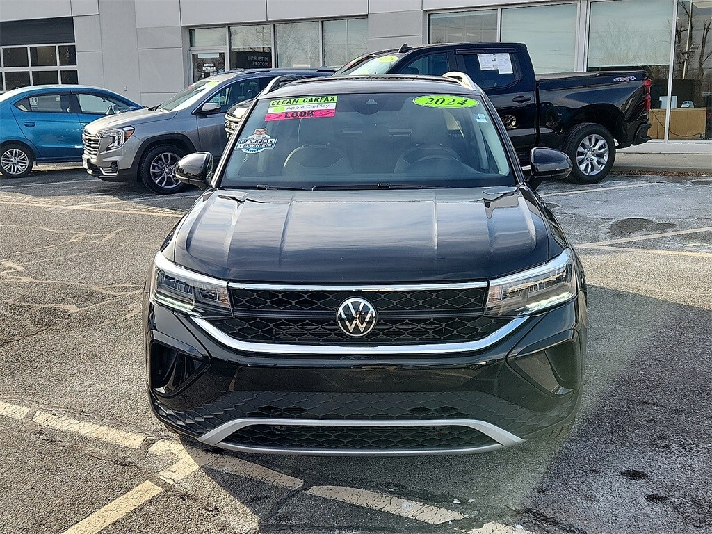 Used 2024 Volkswagen Taos 1.5T SE SUV