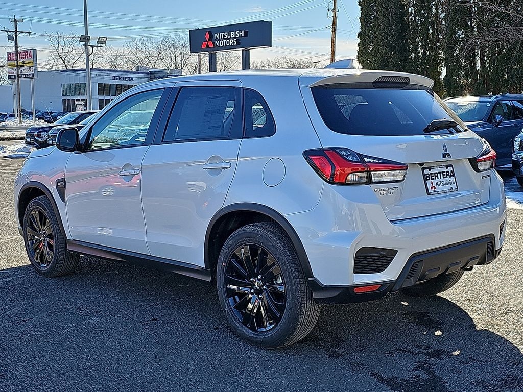 New 2026 Mitsubishi Outlander Sport 2.0 LE SUV