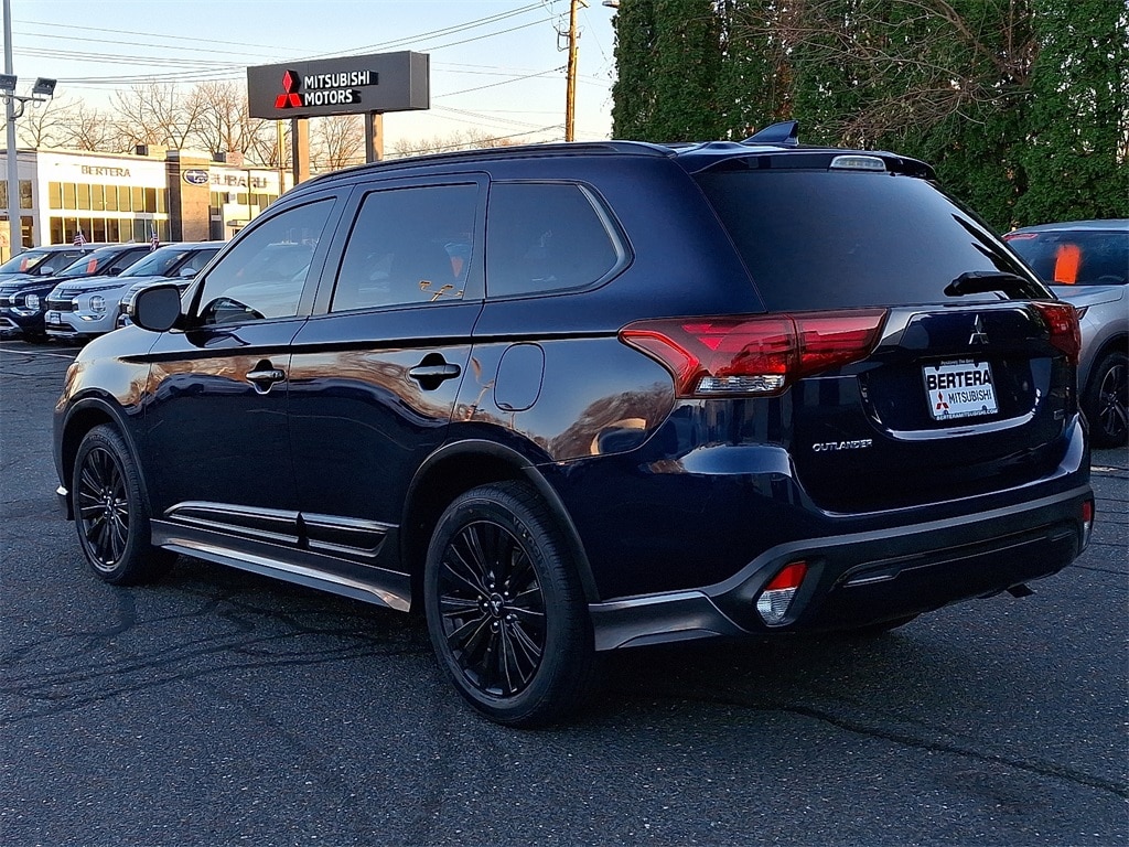 Used 2020 Mitsubishi Outlander SEL CUV