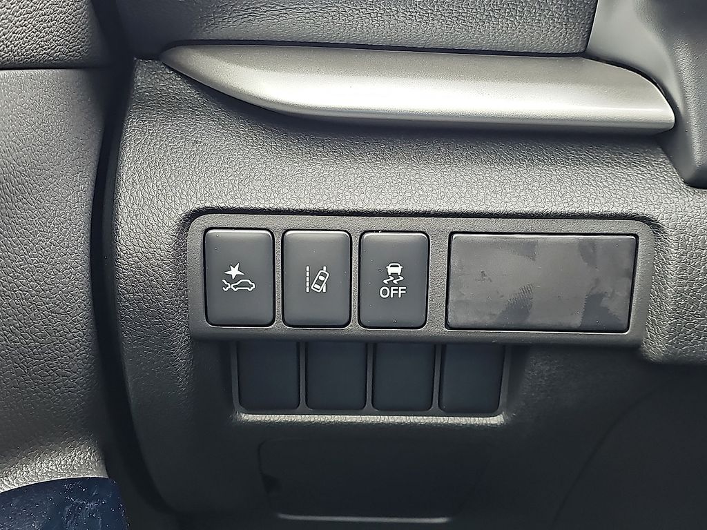2026 Mitsubishi Eclipse Cross LE - Photo 16