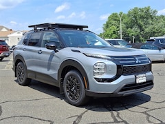 2025 Mitsubishi Outlander Trail Edition SUV