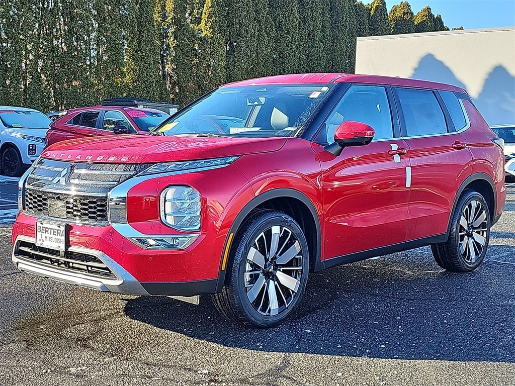 New 2026 Mitsubishi Outlander SE SUV