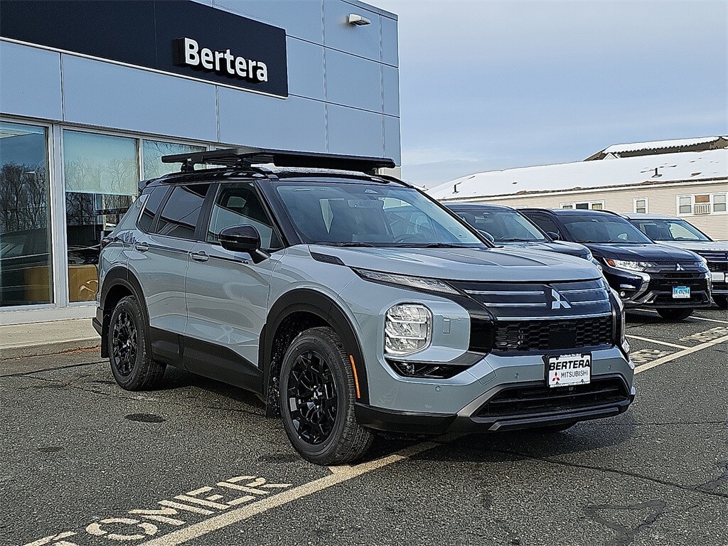 New 2026 Mitsubishi Outlander Trail Edition SUV