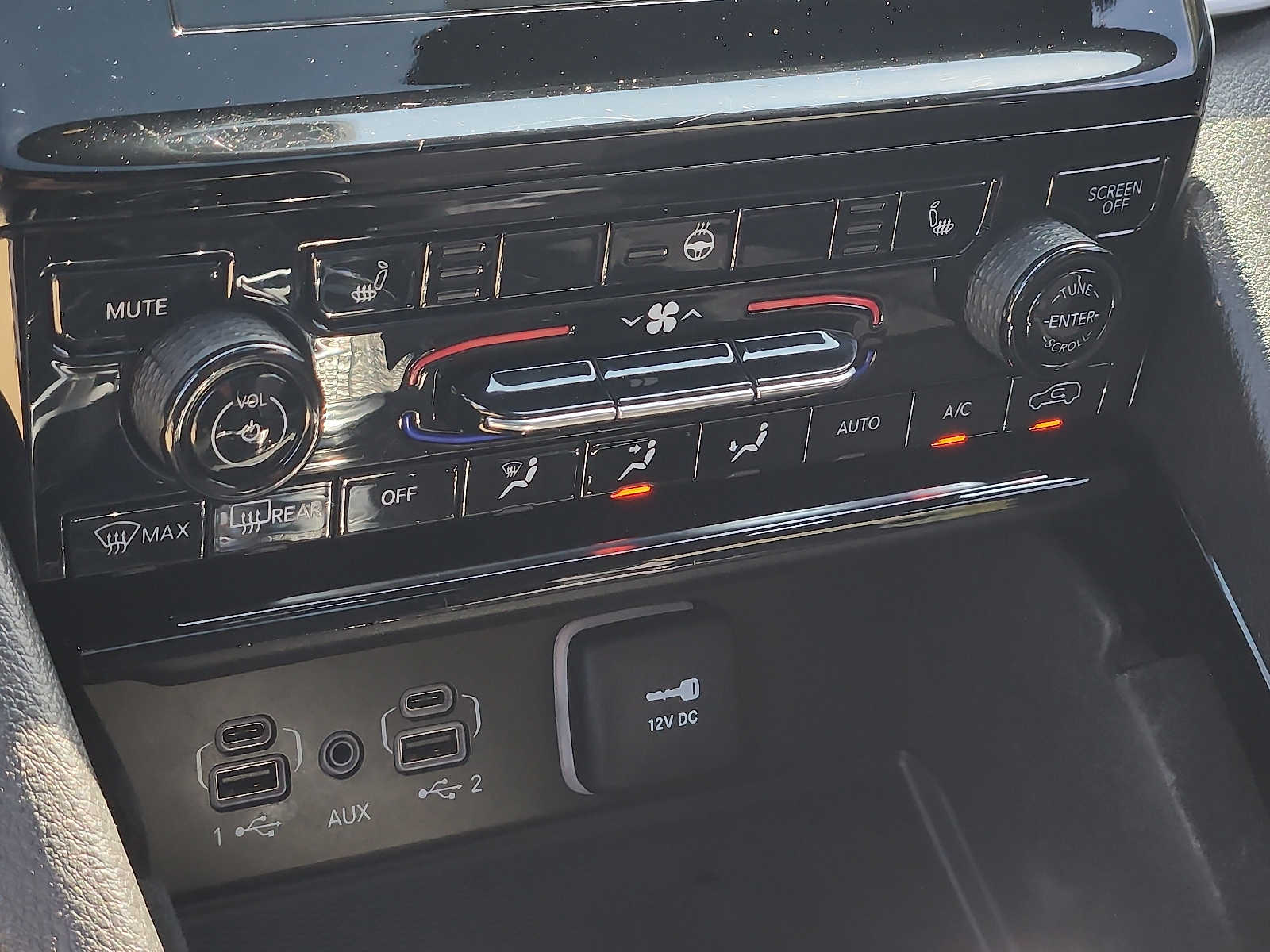 2022 Jeep Grand Cherokee Altitude - Photo 16