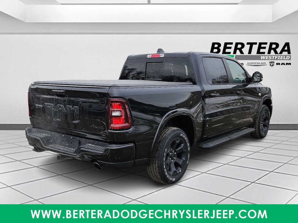 New 2026 Ram 1500 BIG HORN CREW CAB 4X4 5'7 BOX Pickup