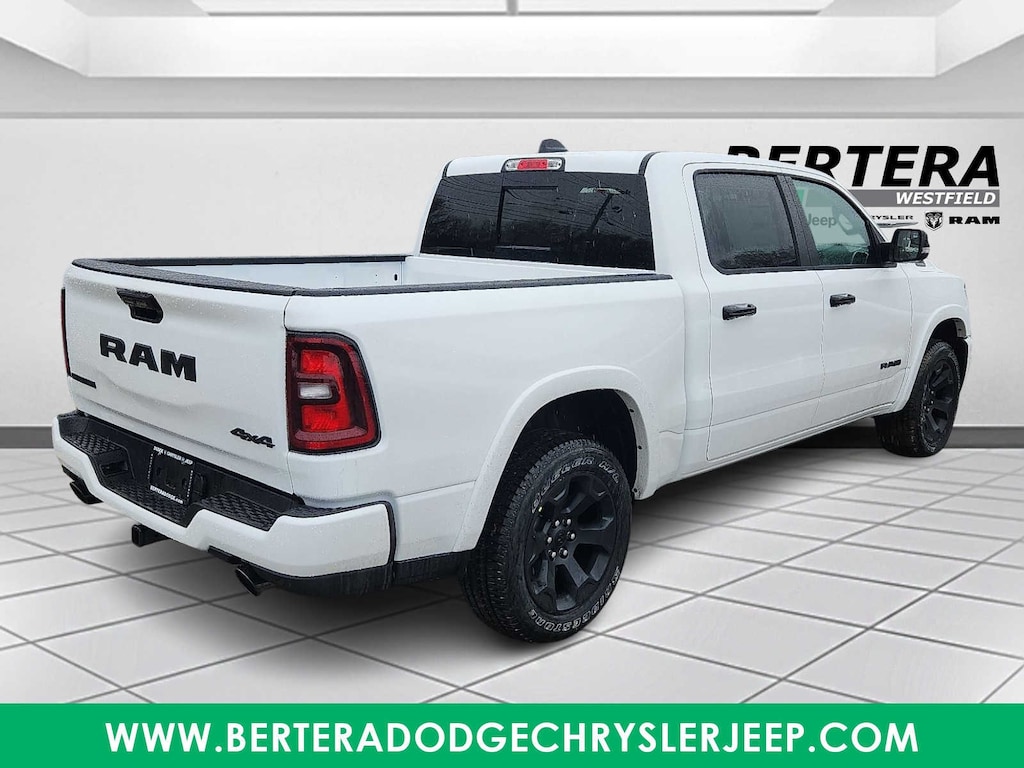 New 2026 Ram 1500 BIG HORN CREW CAB 4X4 5'7 BOX Pickup