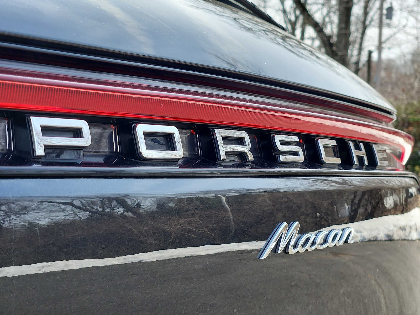 2024 Porsche Macan T - Photo 30