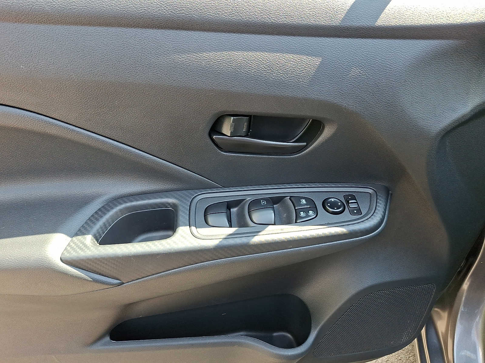 2024 Nissan Versa Sedan S - Photo 12