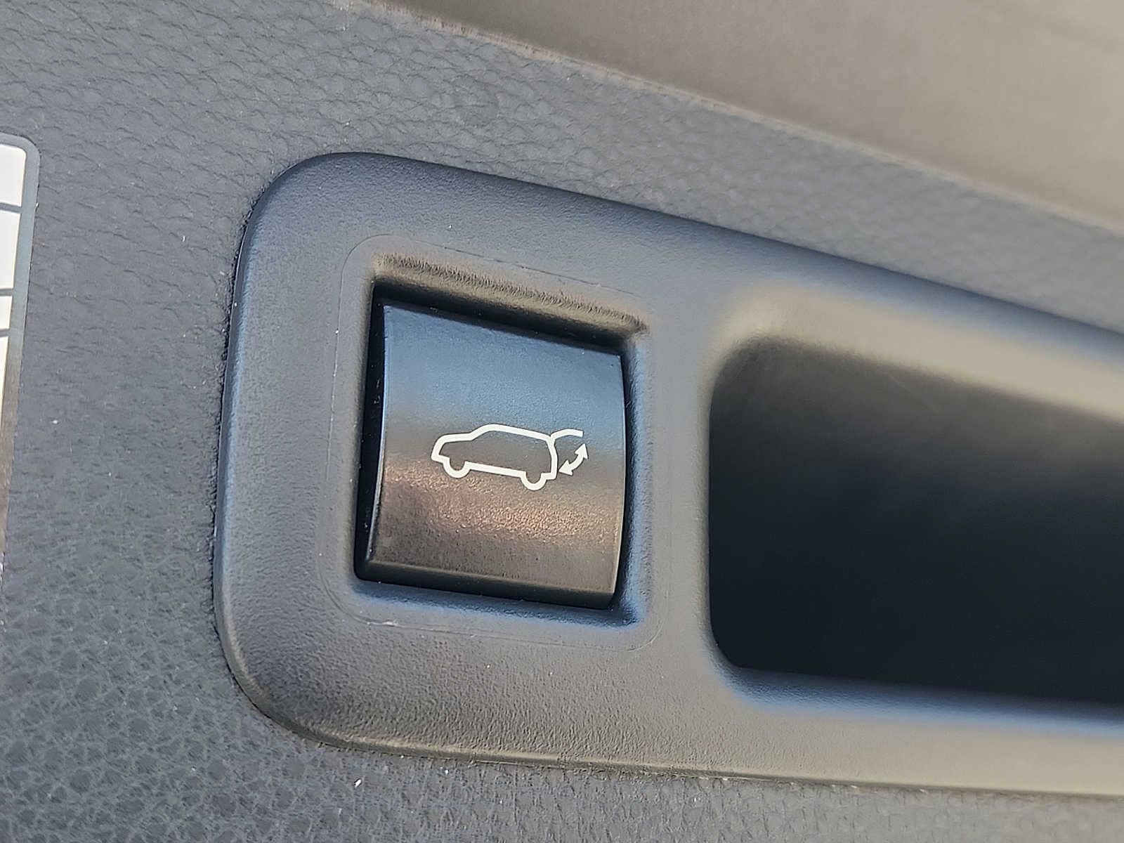 2023 Toyota Highlander Limited - Photo 30