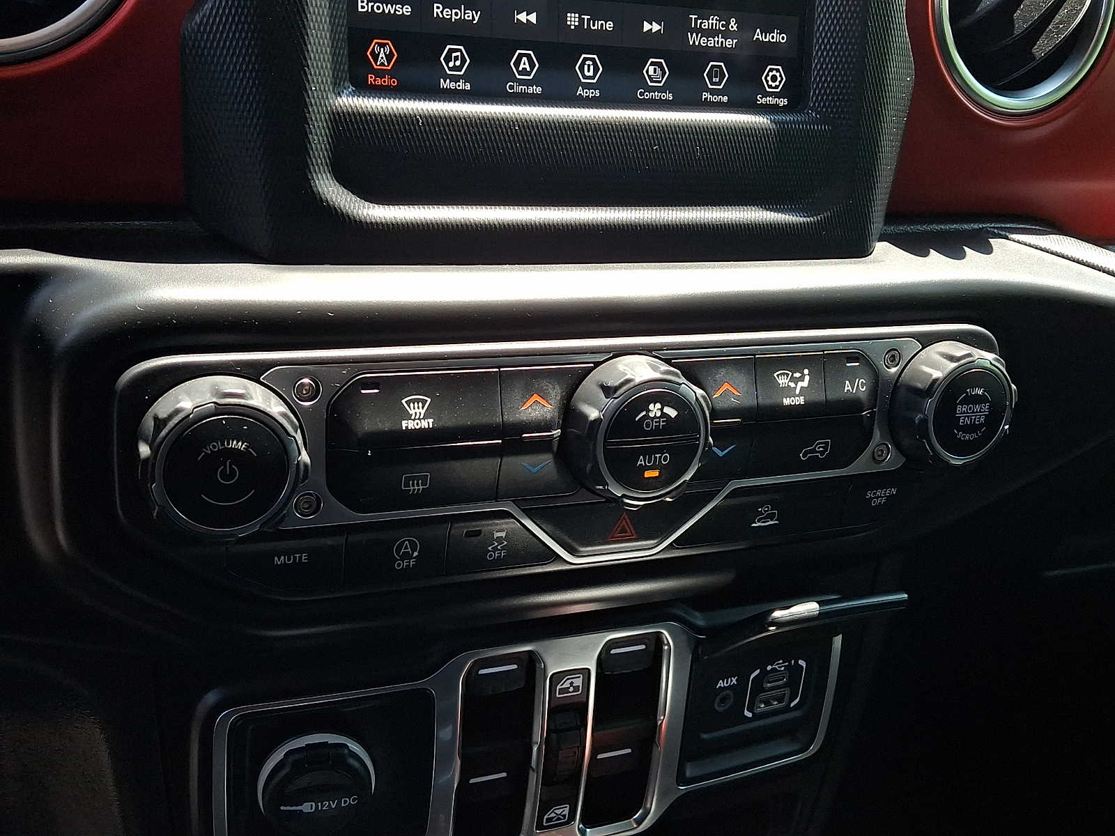 2021 Jeep Gladiator Rubicon - Photo 16