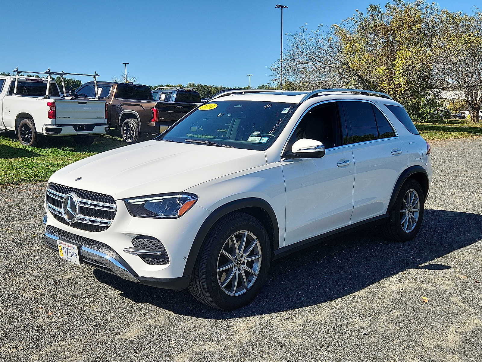 2024 Mercedes Benz GLE 450e photo 3