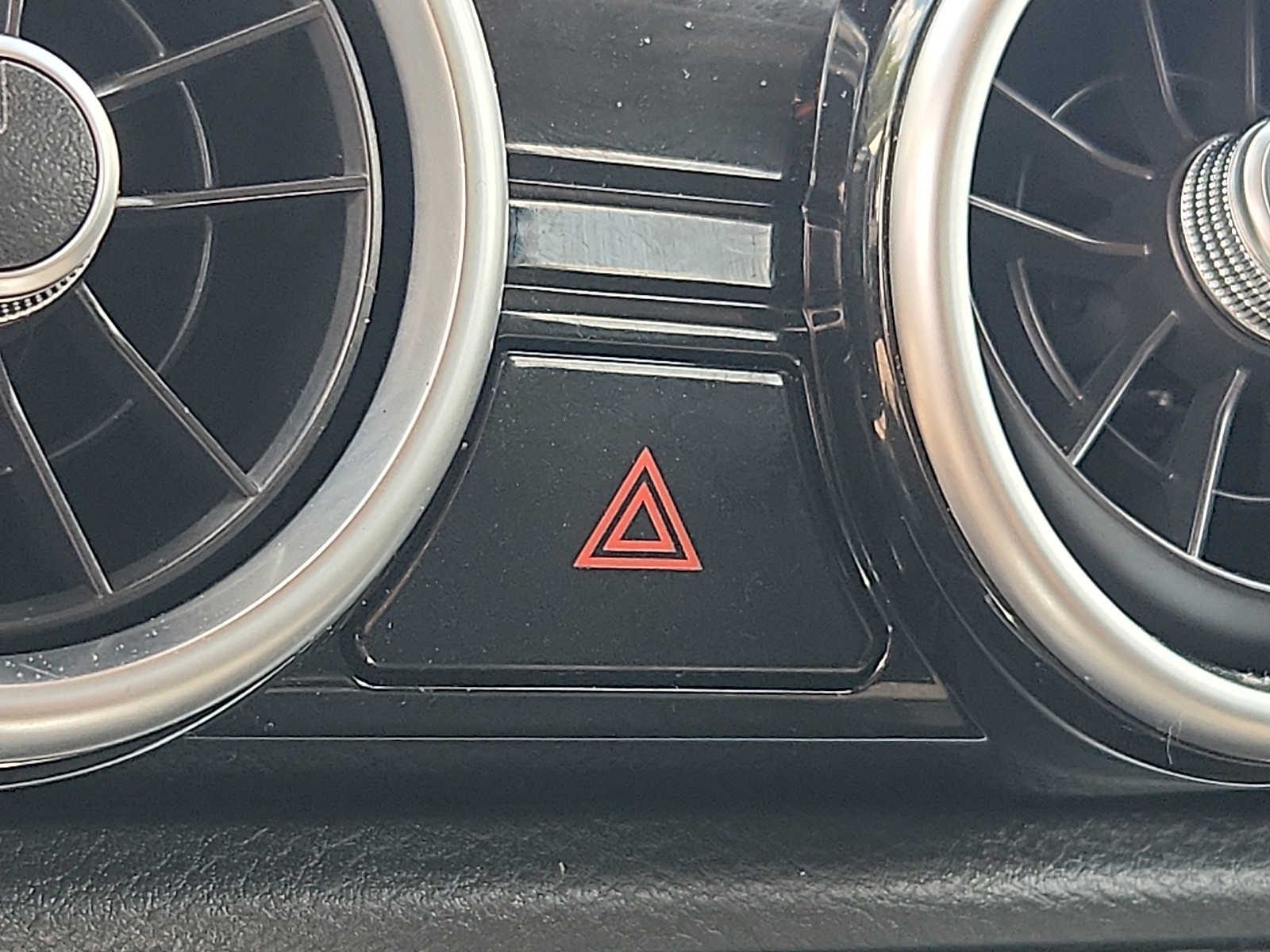 2022 Nissan Sentra SV - Photo 25