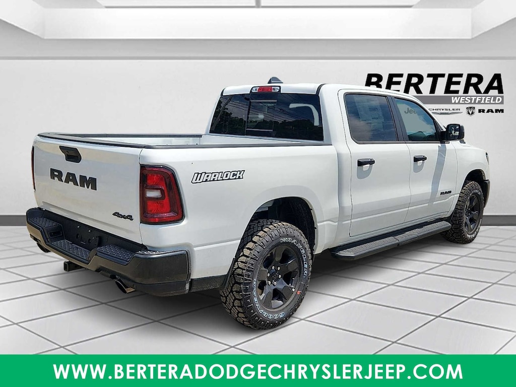 New 2026 Ram 1500 WARLOCK CREW CAB 4X4 5'7 BOX Pickup
