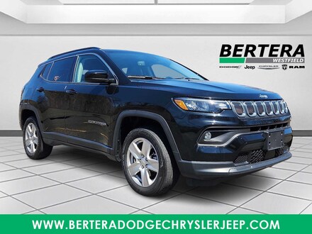 2022 Jeep Compass Latitude SUV