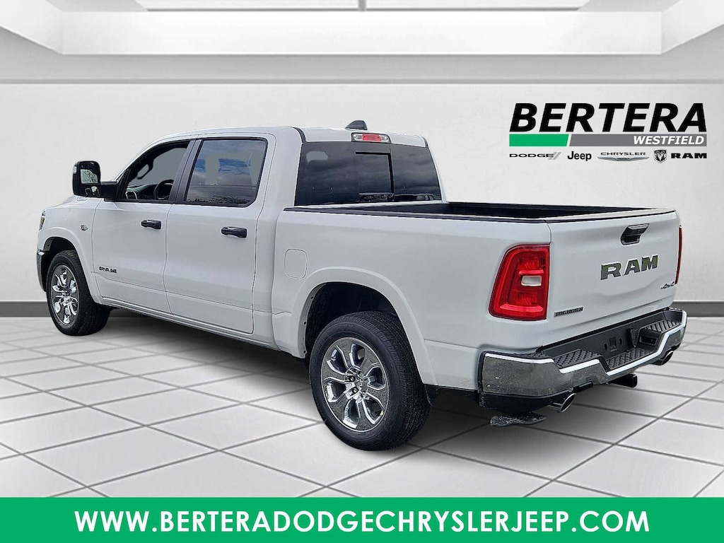 New 2026 Ram 1500 BIG HORN CREW CAB 4X4 5'7 BOX Pickup