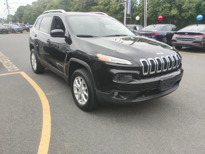 Certified 2017 Jeep Cherokee Latitude with VIN 1C4PJMCS7HD216173 for sale in Westfield, MA