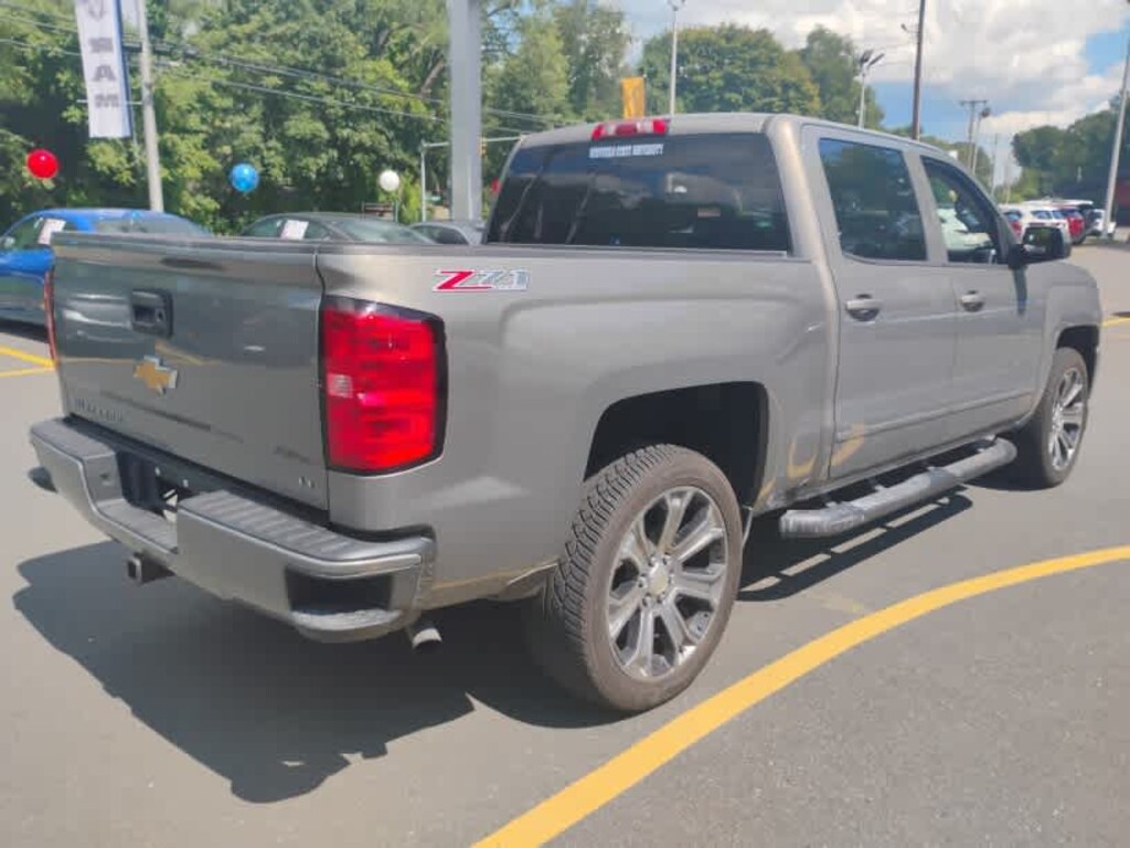 Used 2017 Chevrolet Silverado 1500 LT Truck Crew Cab