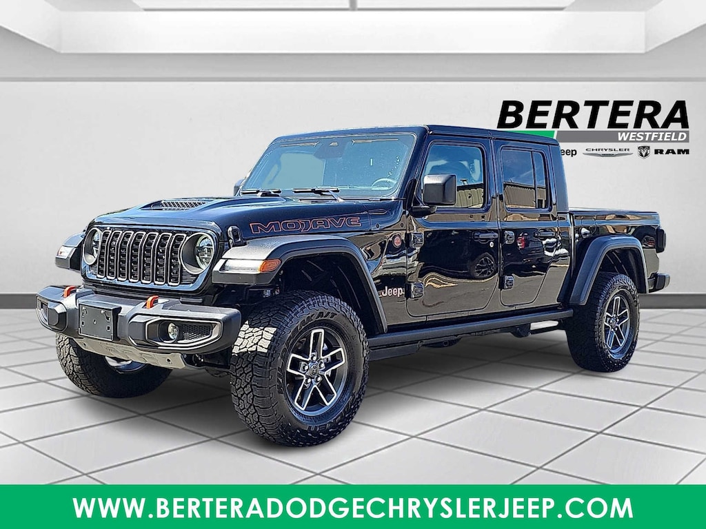 Used 2026 Jeep Gladiator Mojave Truck Crew Cab