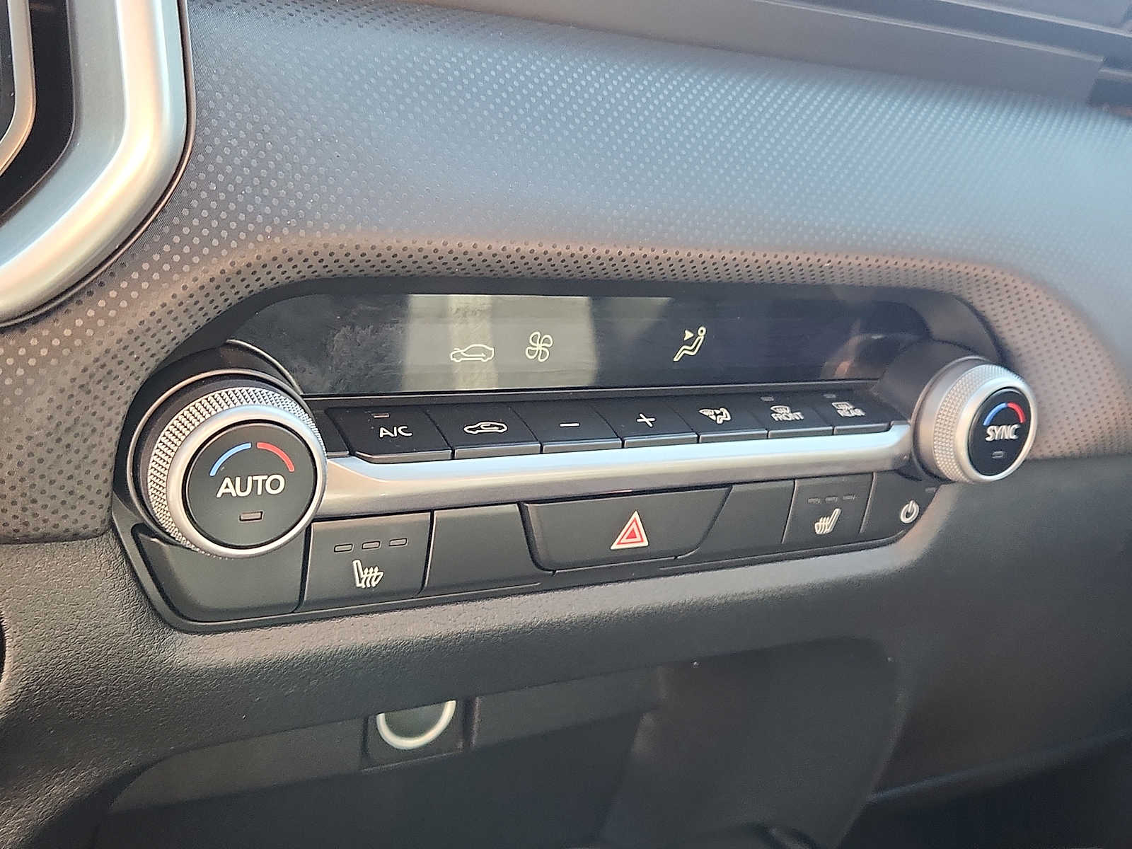2025 Mazda CX-50 Premium - Photo 16