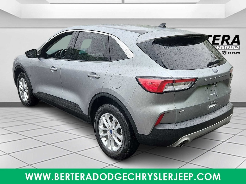 Used 2022 Ford Escape SE SUV
