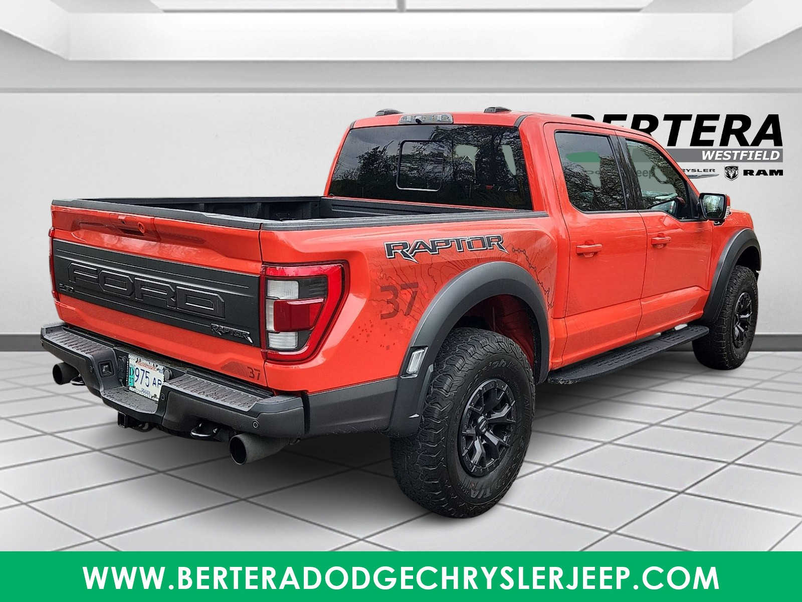 2023 Ford F-150 Raptor - Photo 6