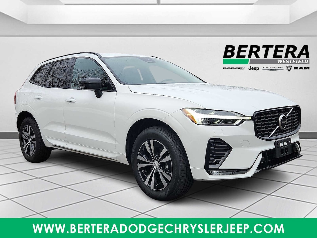 Used 2025 Volvo XC60 Core SUV