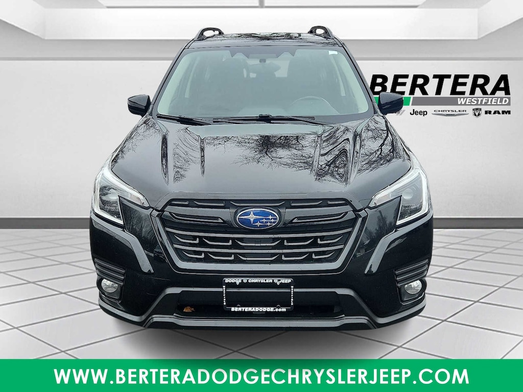 Used 2023 Subaru Forester Premium SUV