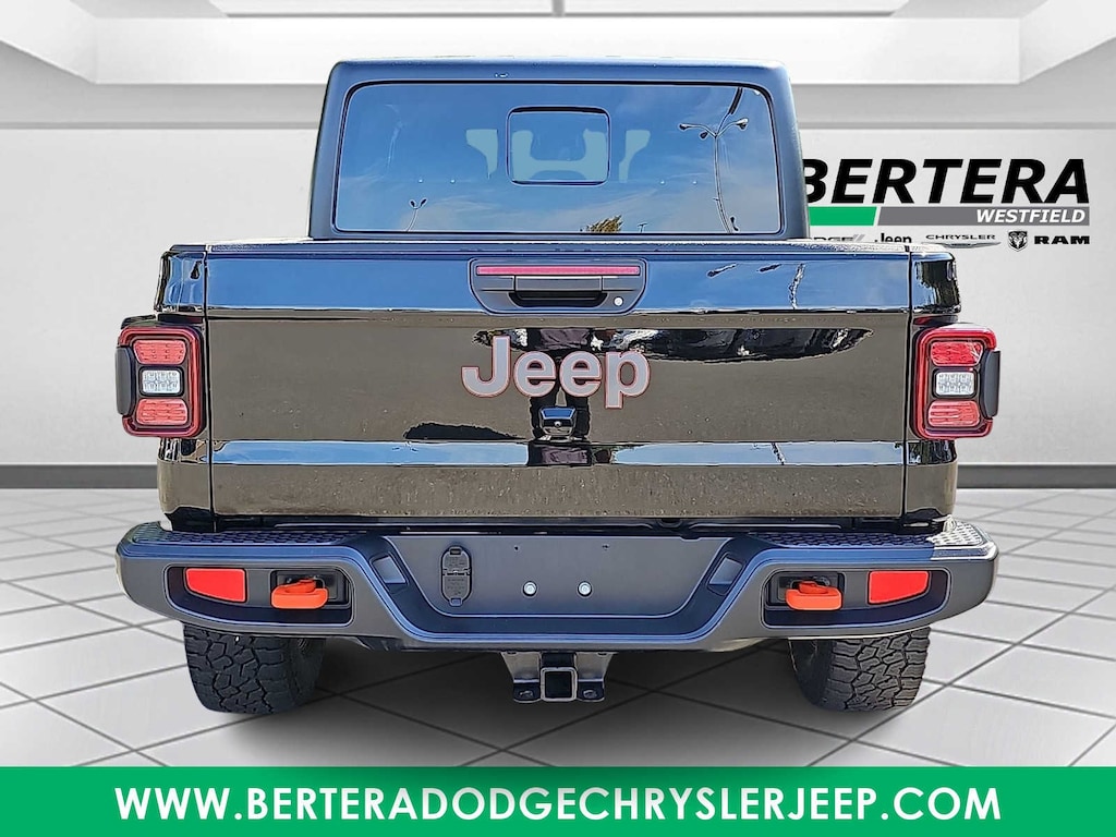 Used 2026 Jeep Gladiator Mojave Truck Crew Cab