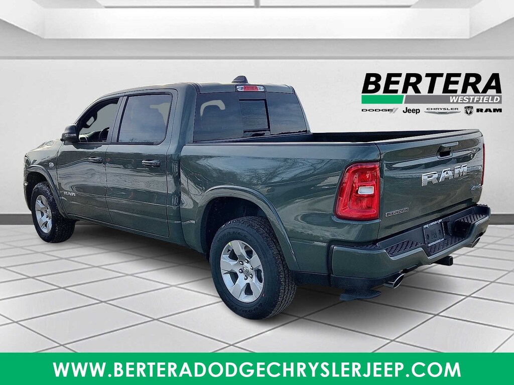 New 2026 Ram 1500 BIG HORN CREW CAB 4X4 5'7 BOX Pickup