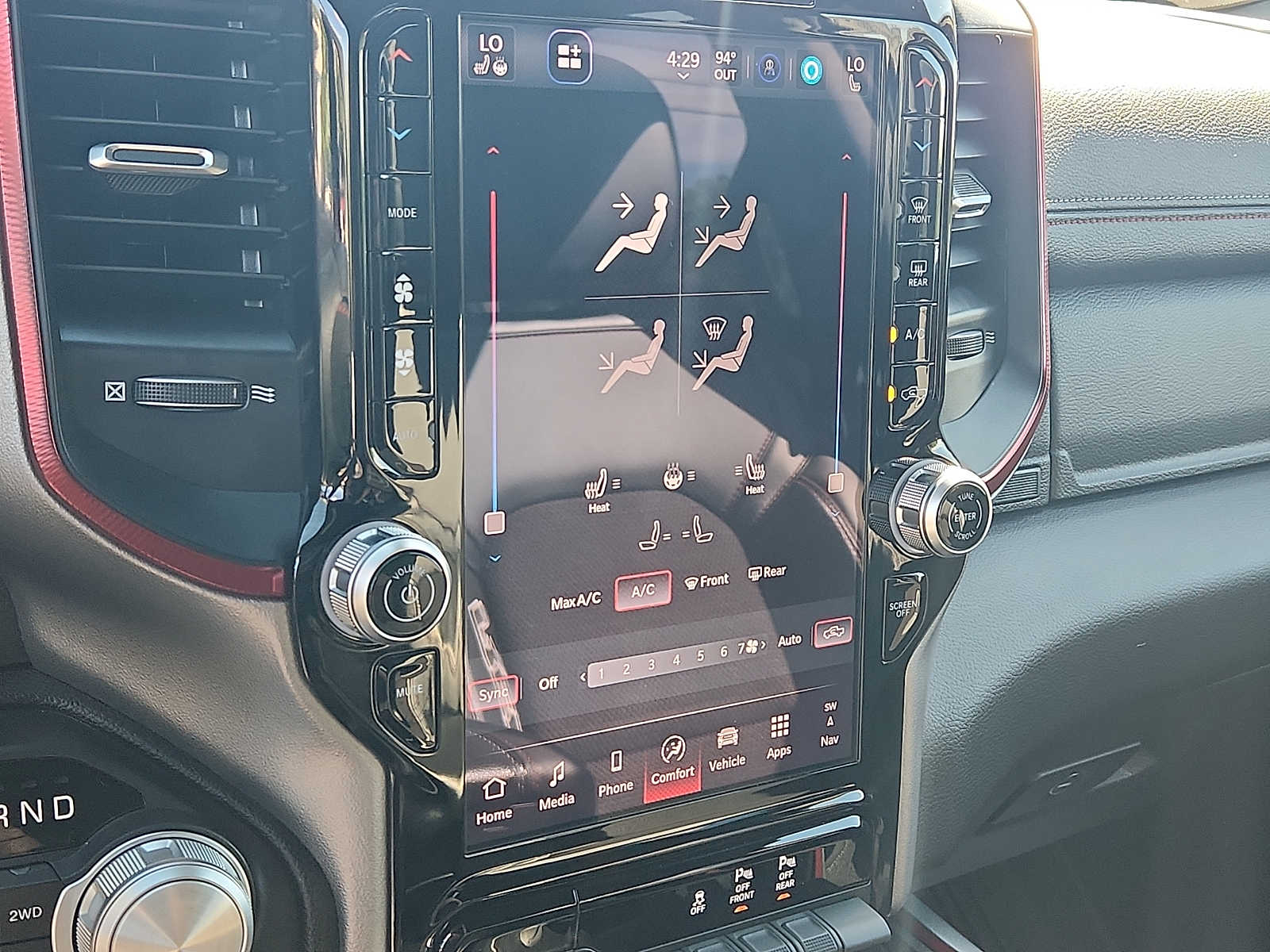 2025 RAM Ram 1500 Pickup Rebel - Photo 15