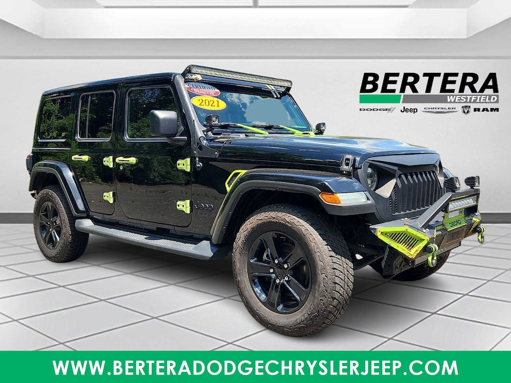 Used 2021 Jeep Wrangler Unlimited Sahara Altitude SUV