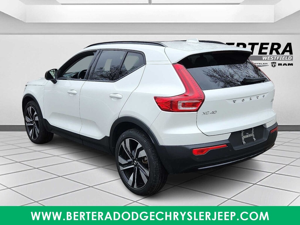 Used 2025 Volvo XC40 Plus Dark Theme SUV