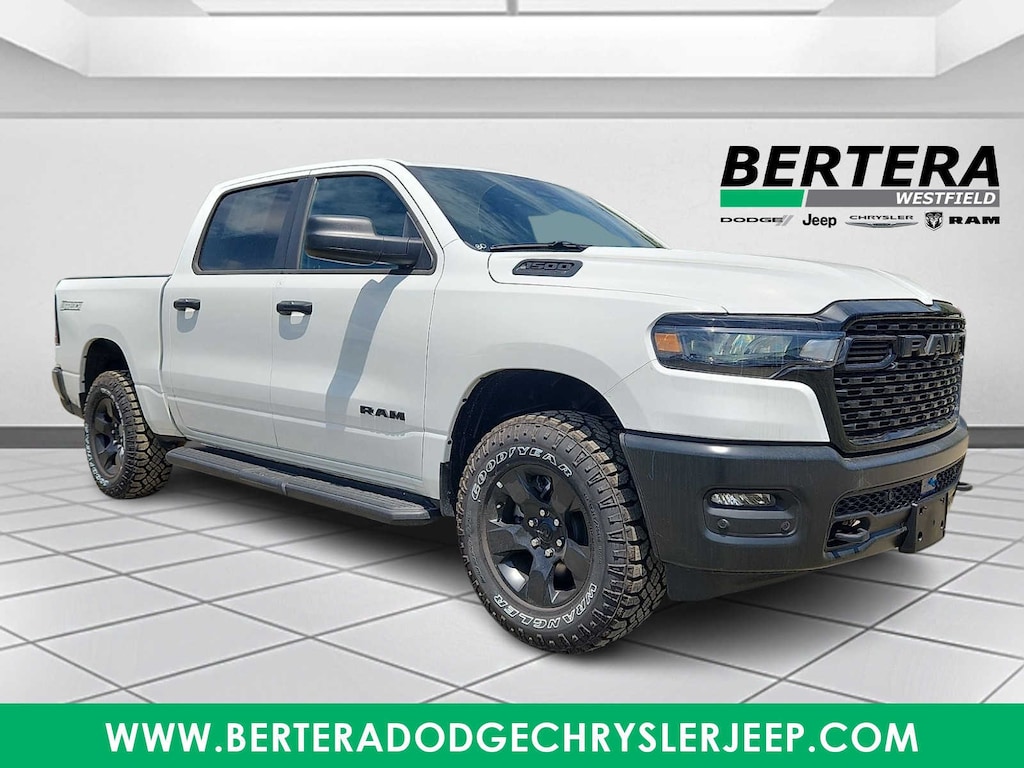 New 2026 Ram 1500 WARLOCK CREW CAB 4X4 5'7 BOX Pickup