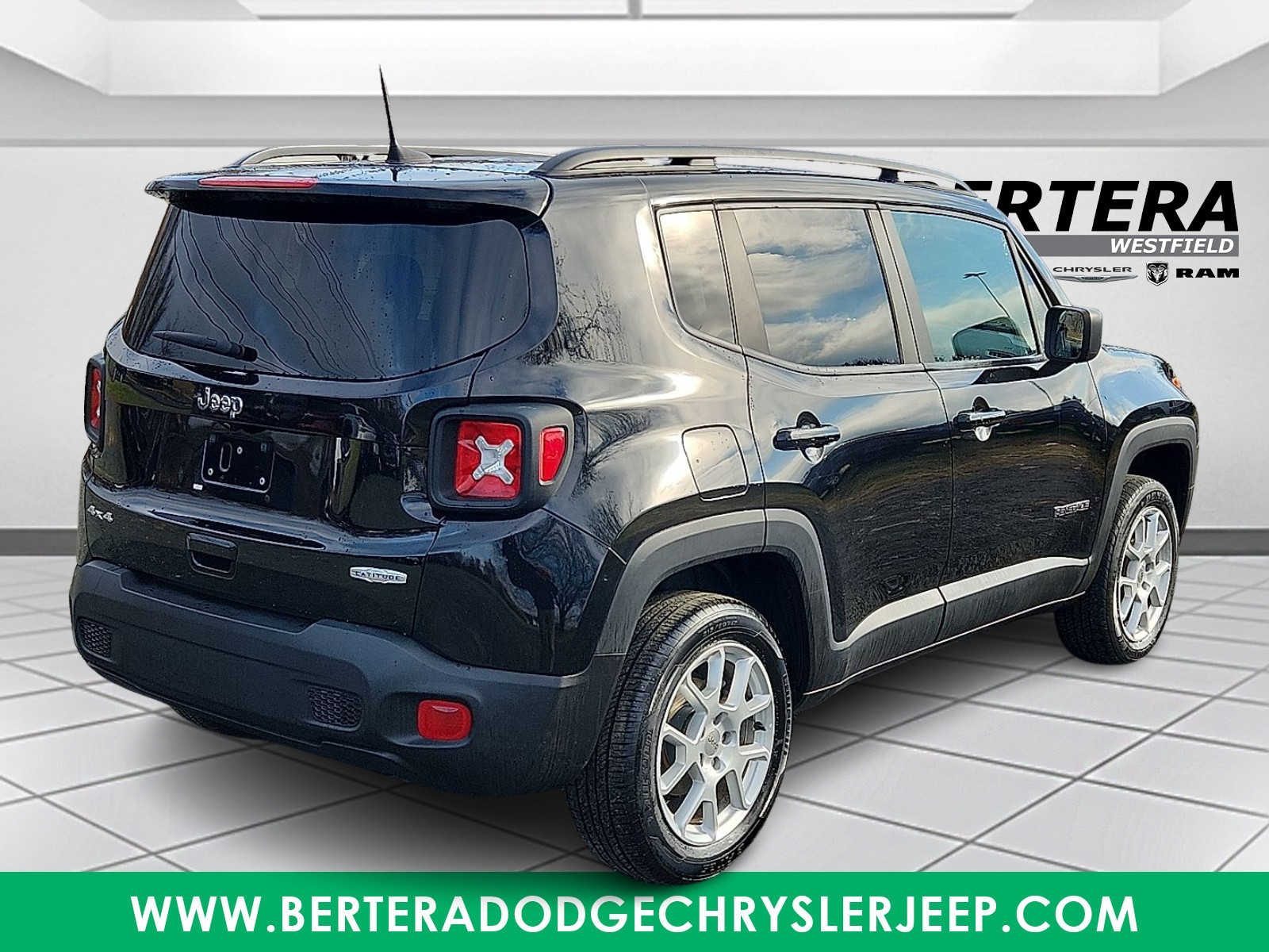 2022 Jeep Renegade Latitude - Photo 6