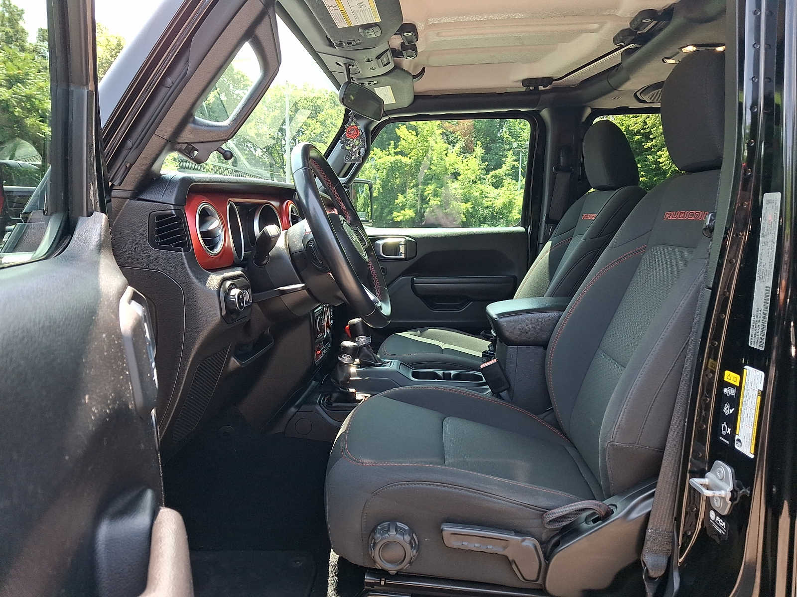 2021 Jeep Gladiator Rubicon - Photo 14
