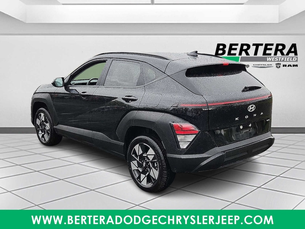 Used 2025 Hyundai Kona SEL SUV