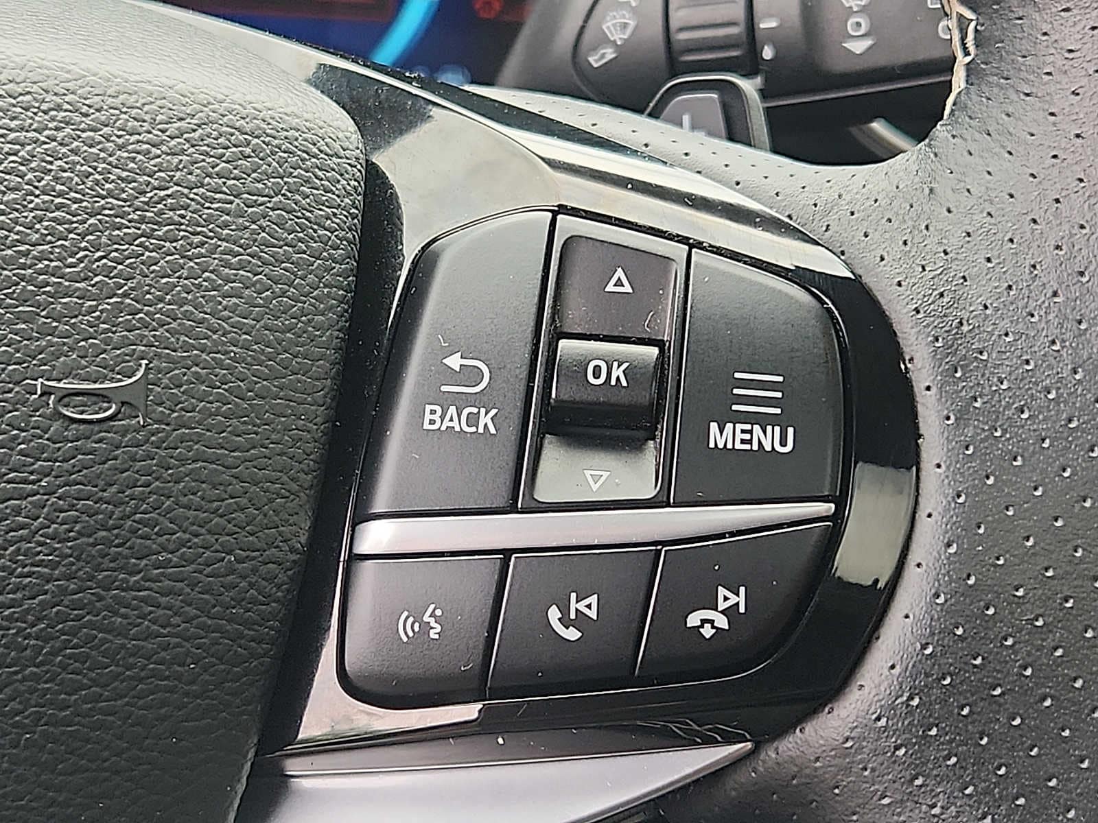 2023 Ford Explorer ST - Photo 22
