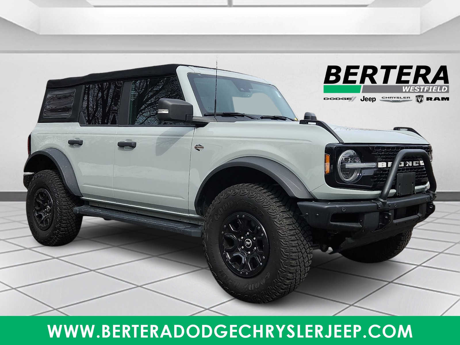 2022 Ford Bronco Wildtrak 4x4's photo