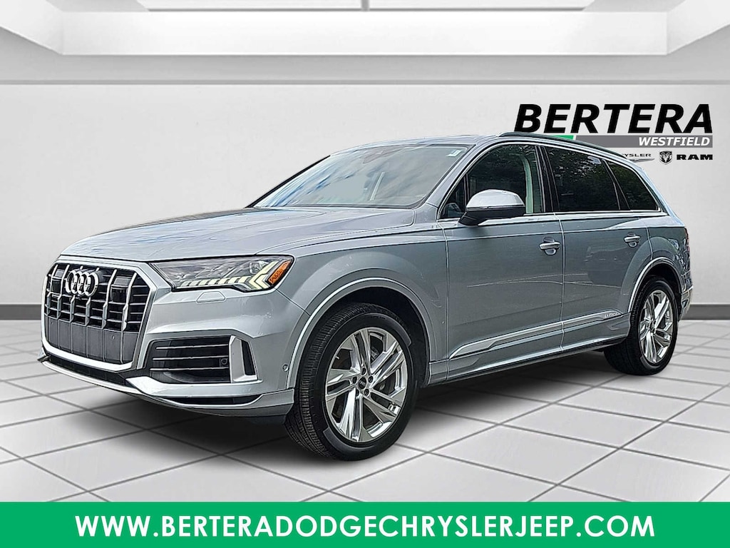 Used 2024 Audi Q7 Premium Plus SUV