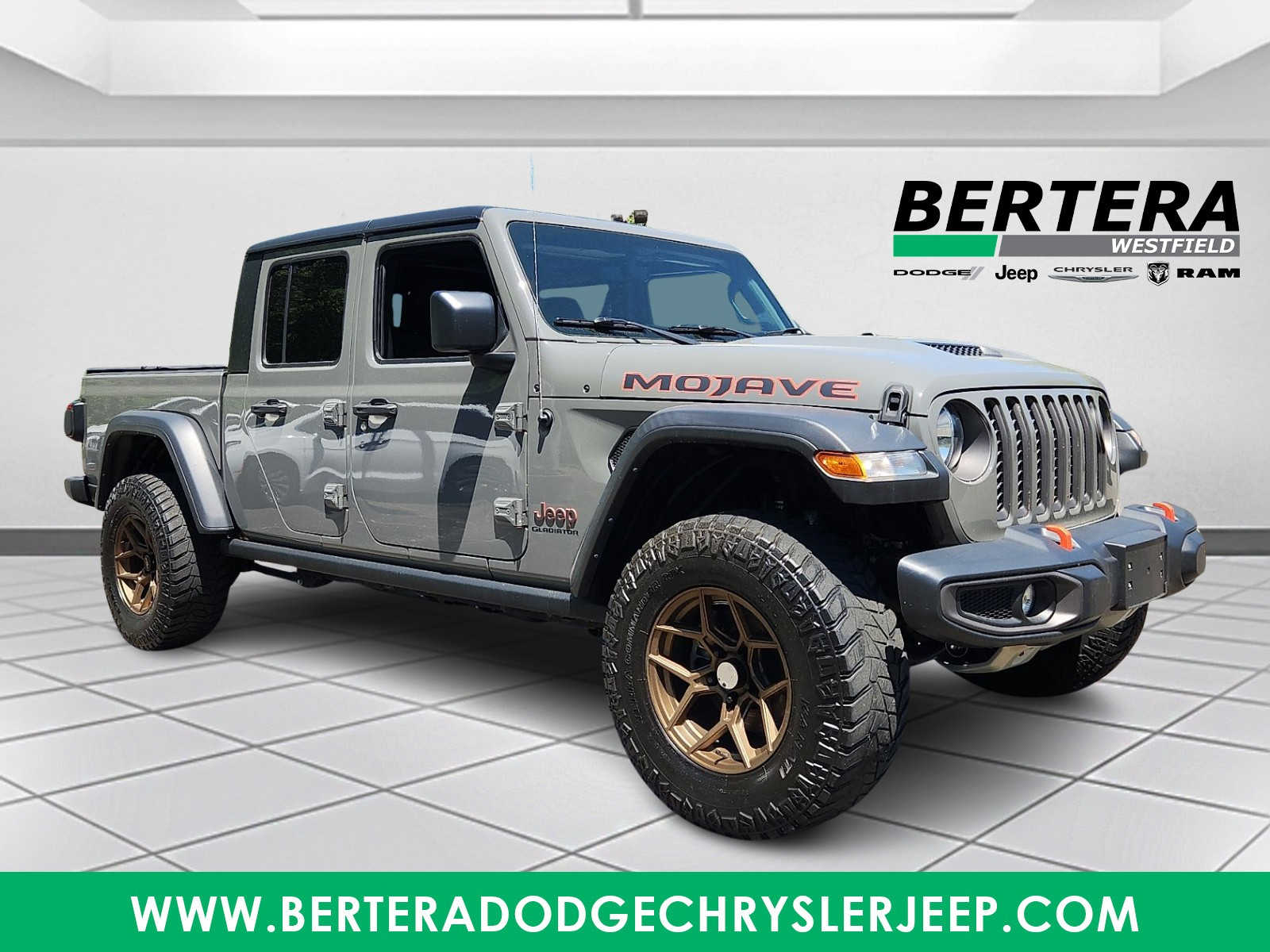 2021 Jeep Gladiator Mojave's photo