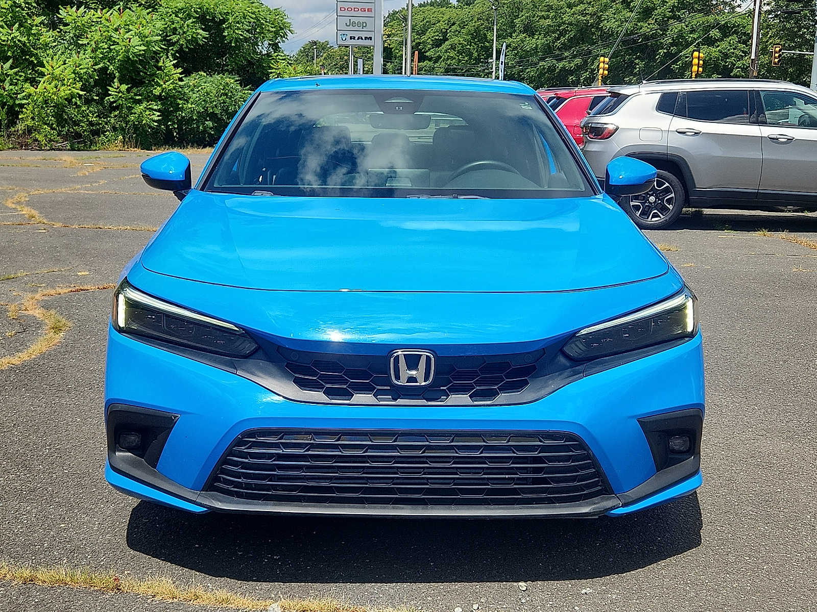 2024 Honda Civic Hatchback Sport Touring photo 2