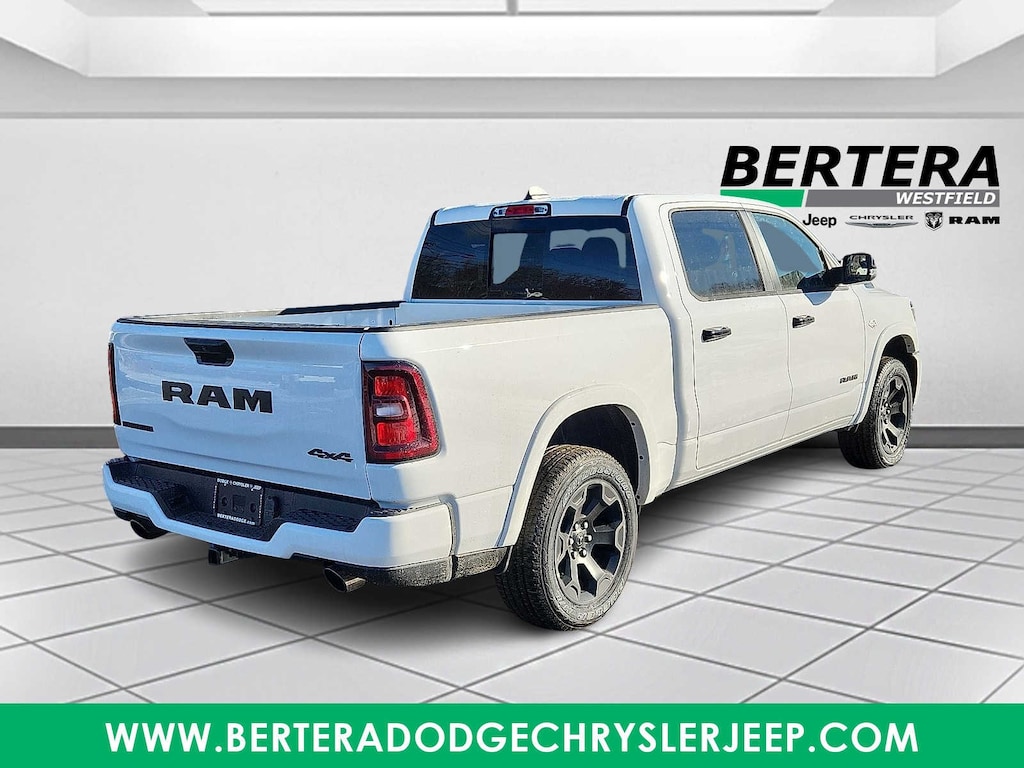 New 2026 Ram 1500 BIG HORN CREW CAB 4X4 5'7 BOX Pickup