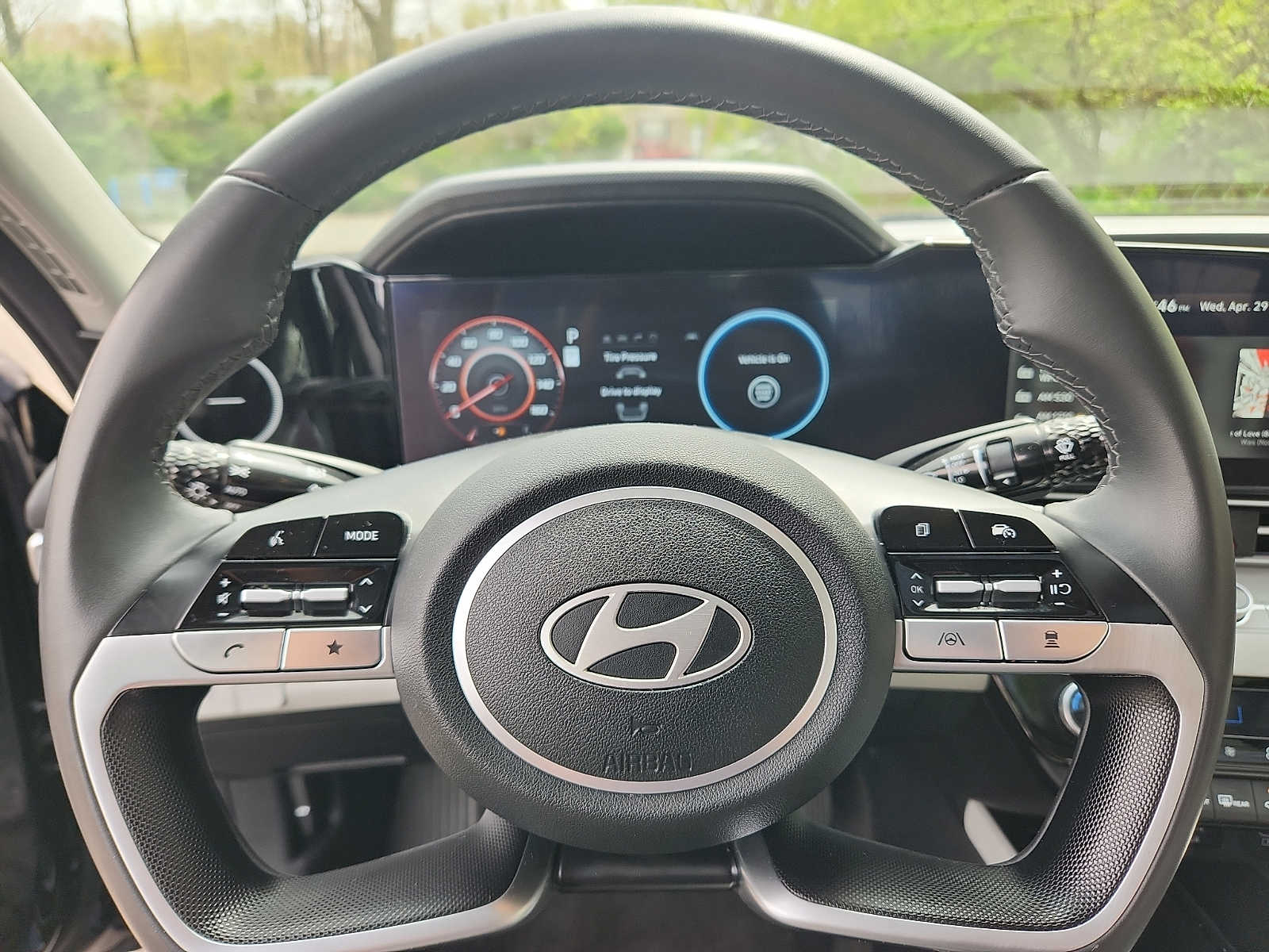 2024 Hyundai Elantra Limited - Photo 19
