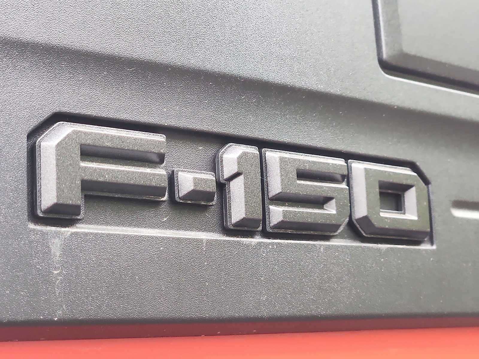 2023 Ford F-150 Raptor - Photo 28