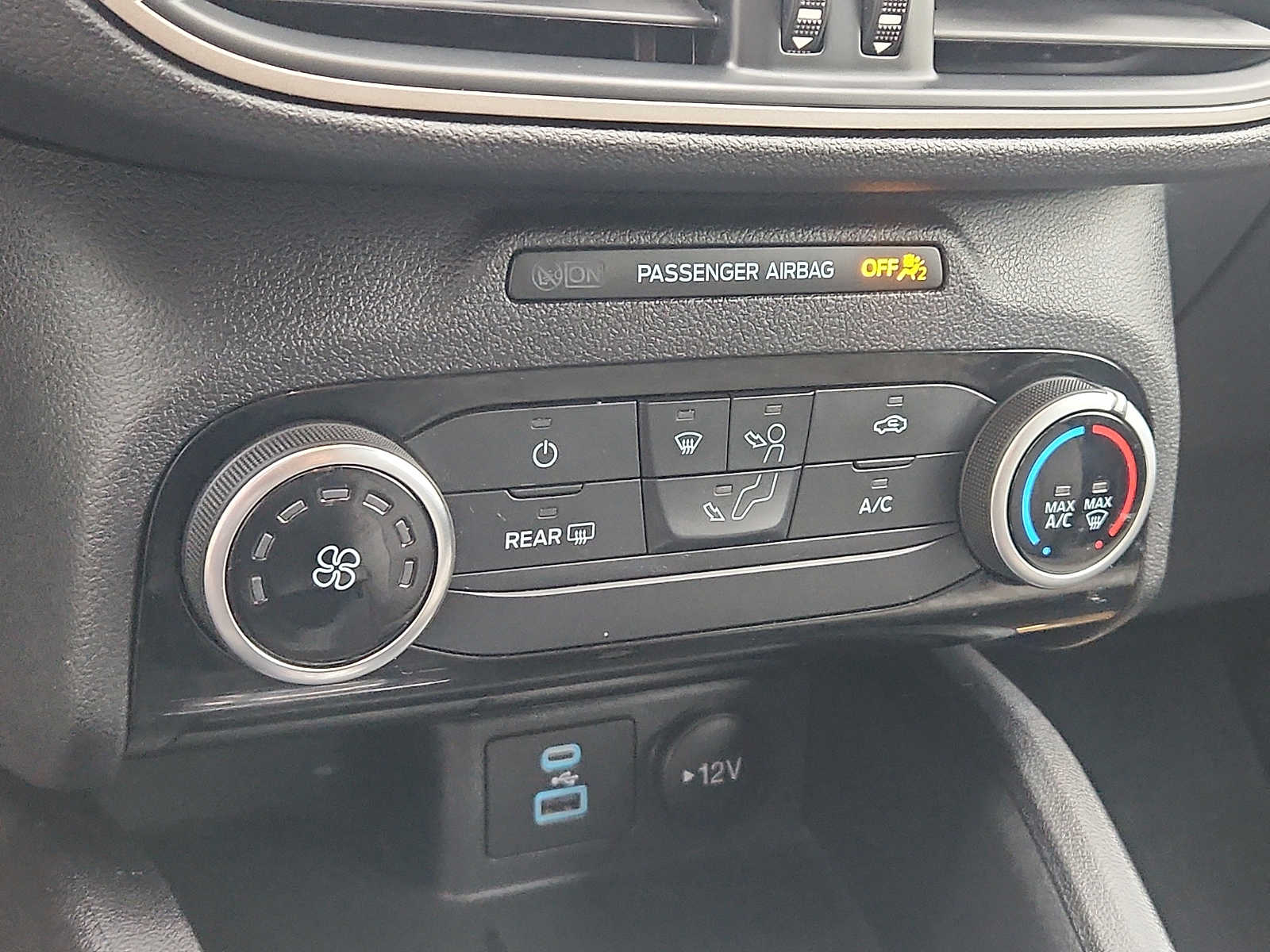 2022 Ford Escape SE - Photo 15