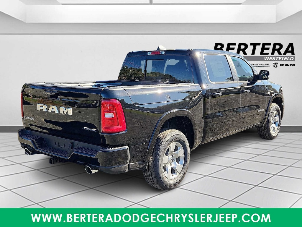 New 2026 Ram 1500 BIG HORN CREW CAB 4X4 5'7 BOX Pickup