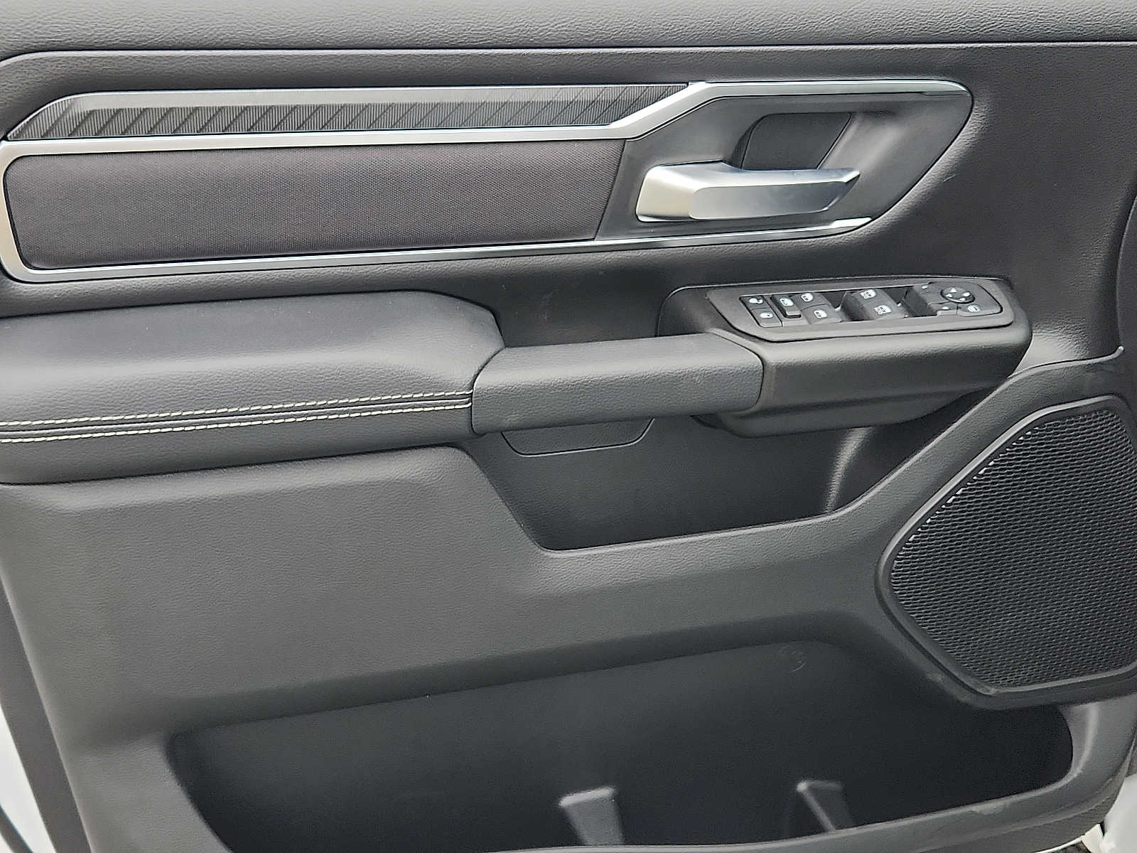 2026 RAM 1500 Big Horn/Lone Star - Photo 12