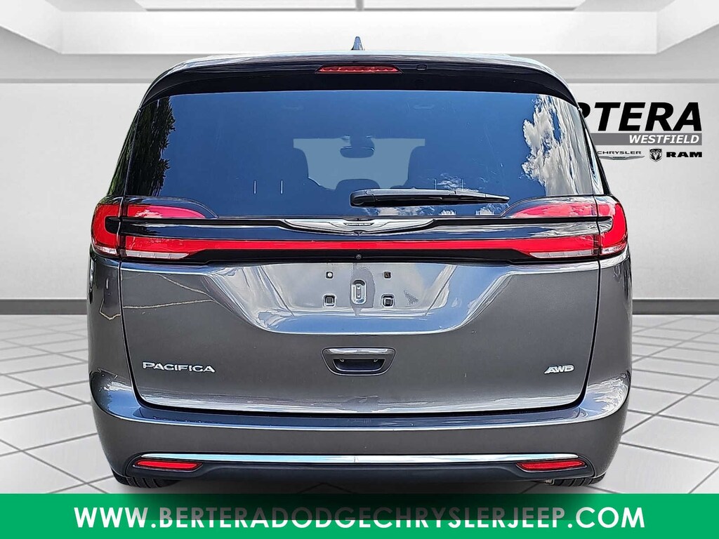 Used 2022 Chrysler Pacifica Touring Van Passenger Van