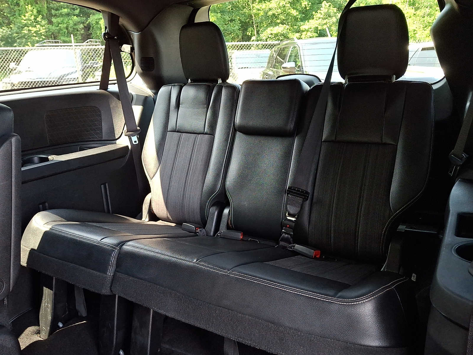 2014 Chrysler Town & Country S - Photo 10