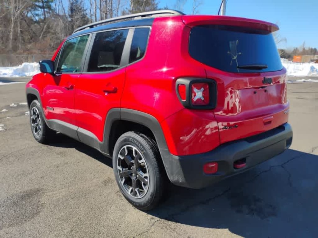 Used 2023 Jeep Renegade Trailhawk SUV